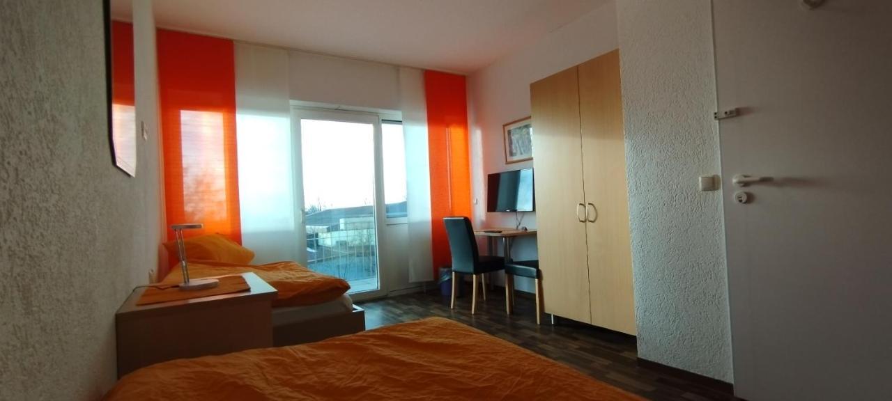 Gaststaette Zur Tribuene Aparthotel Pfungstadt Εξωτερικό φωτογραφία